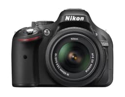 Nikon D520