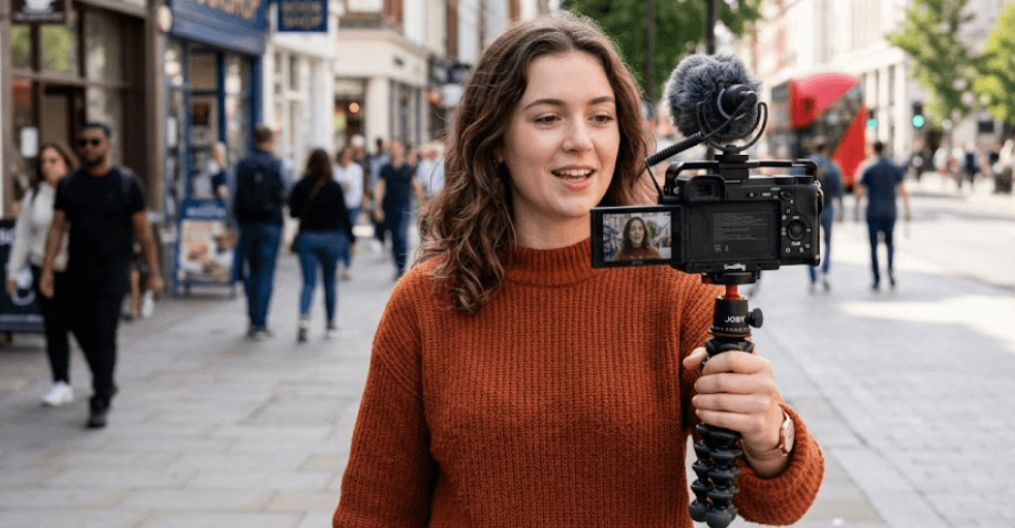 Best Sony A6400 Settings for Vlogging and YouTube