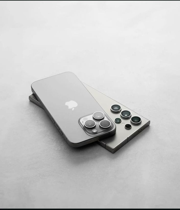 An image of an iPhone and Samsung S24 Ultra