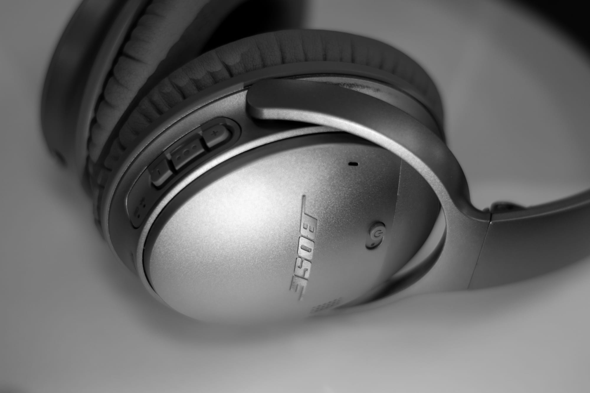 an image of the bose qc45