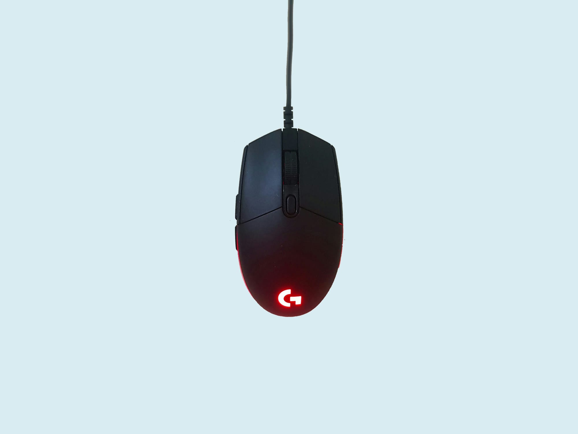 an image of wired mouse