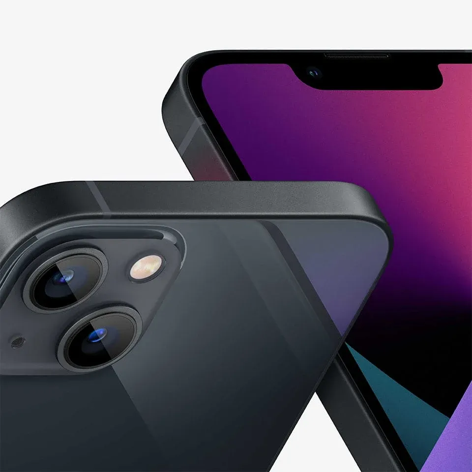 iPhone 13: Combining elegant design with powerful A15 Bionic chip performance and a stunning 6.1-inch Super Retina XDR display for an exceptional smartphone experience