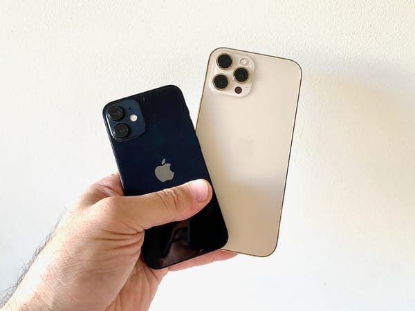 Iphone 12 smartphone